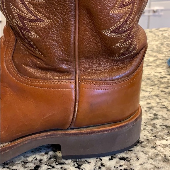 Lucchese hornback caiman boots. 10 1/2 - Picture 9 of 11